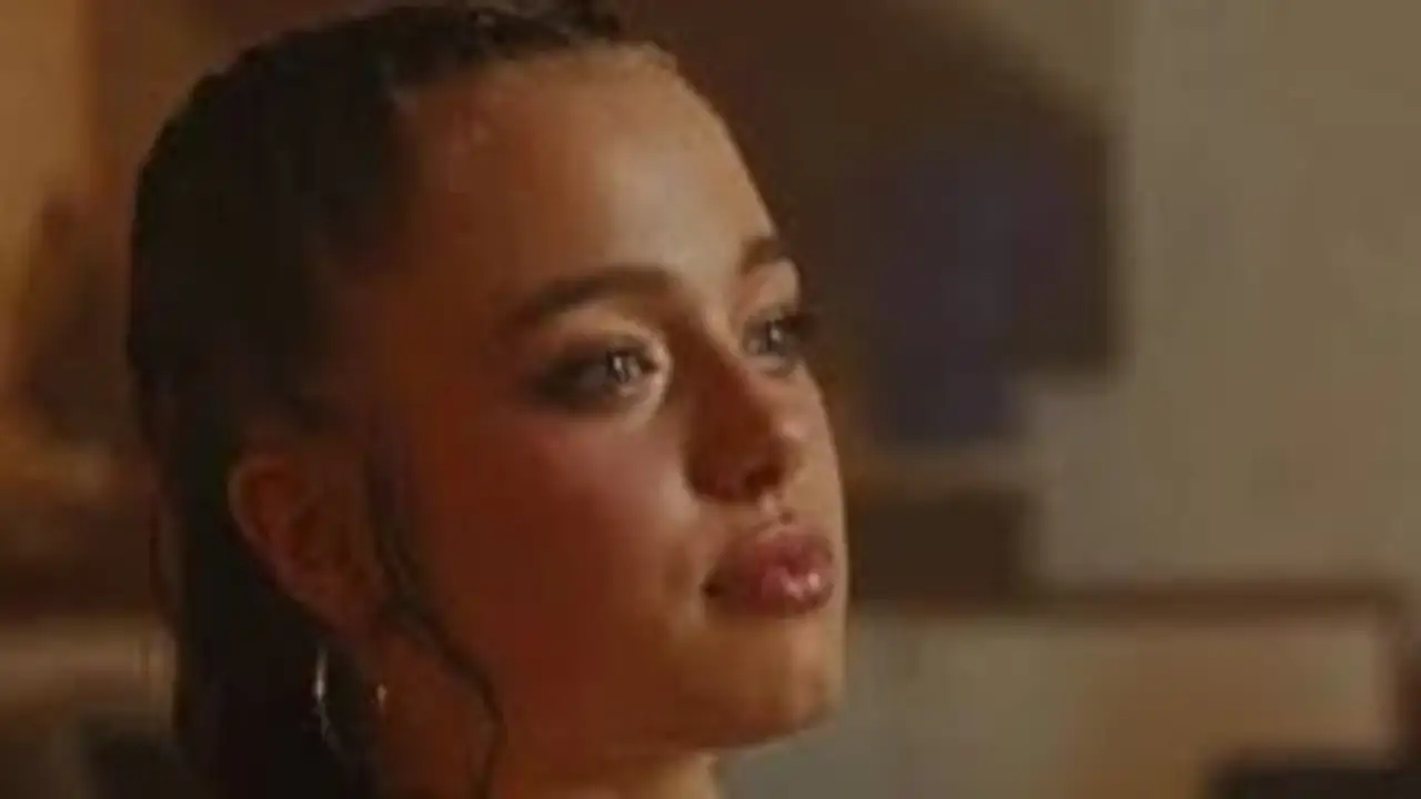 تغيير مفاجئ.. ابنة أنجلينا جولي وبراد بيت تبدأ مسيرتها في عالم الرقص